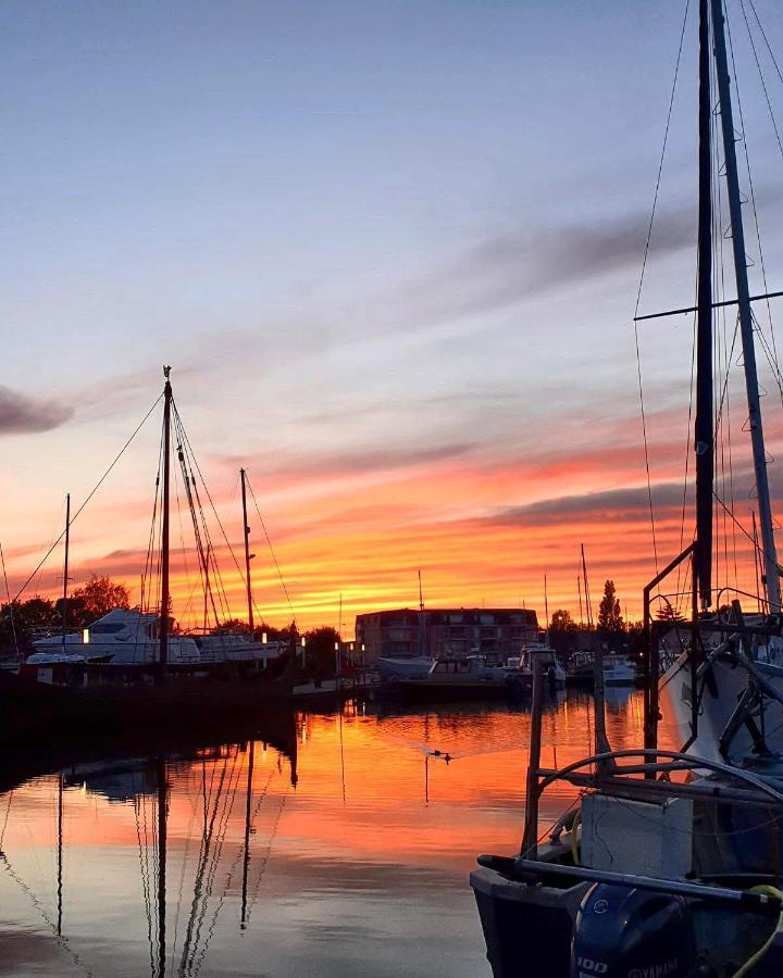 Le Vauban 2*